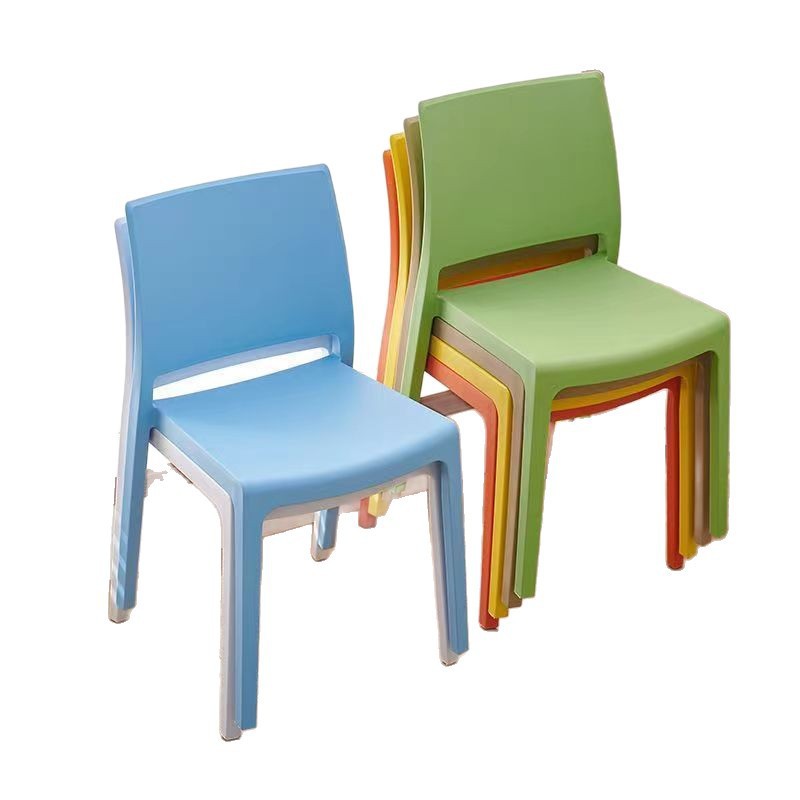 Sillas respaldadas taburetes de comedor casual sillas de comedor de plástico nórdico sillas de comedor modernas y gruesas sillas domésticas simples