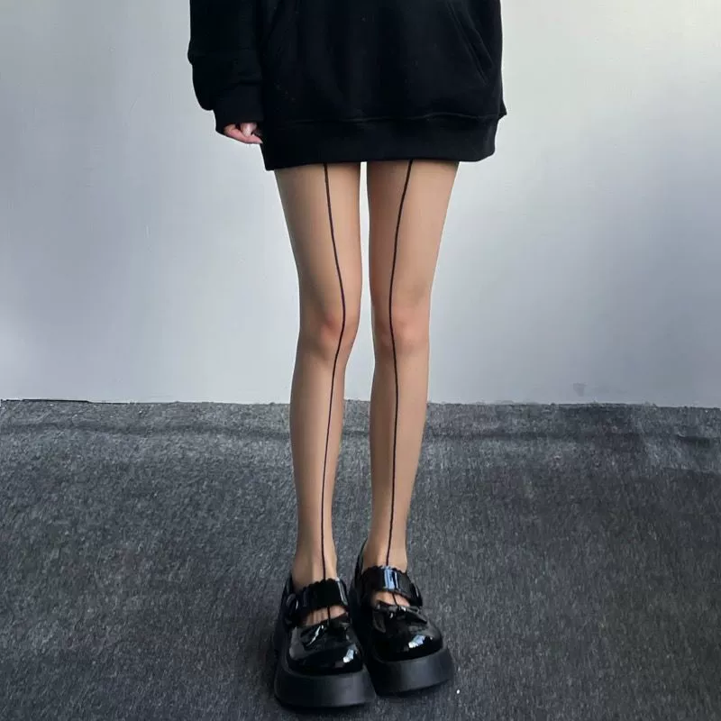 Demi‑season women's tights, fitted, back‑seam style, black or nude