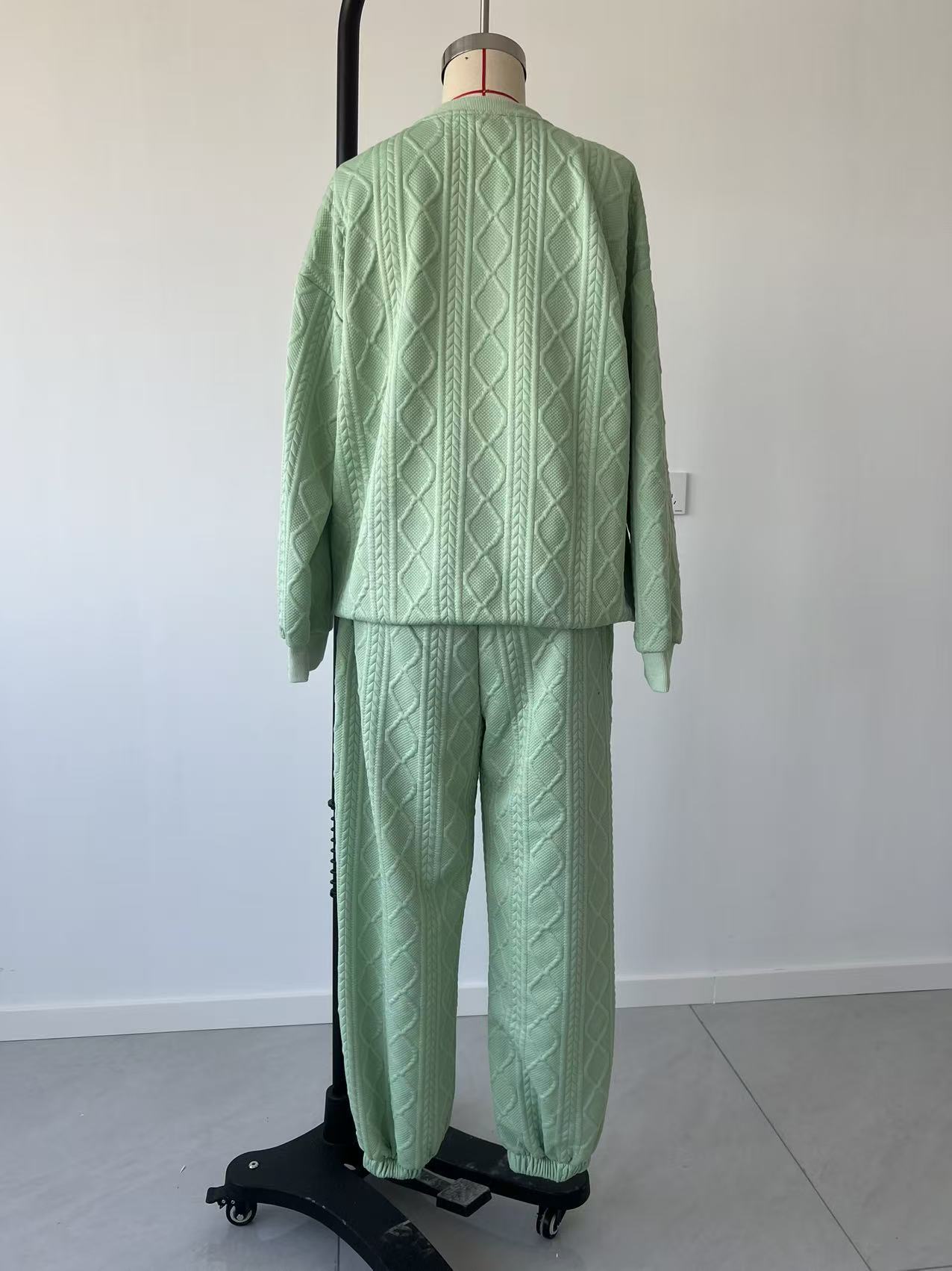 Women's Knitted Twisted Patchwork Top And Jogger Pants Set_voghion.com