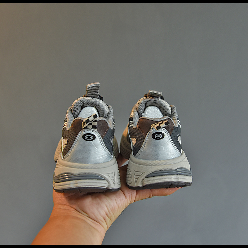 Gray main picture 5 copy.jpg