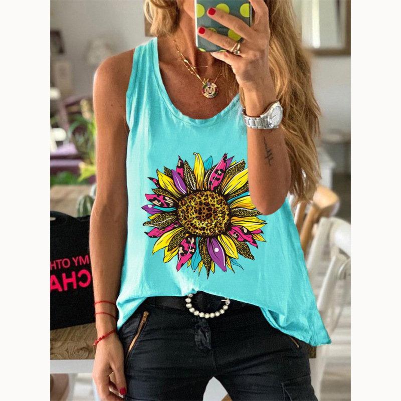 summer fashionable tank top with a round collar sleevless