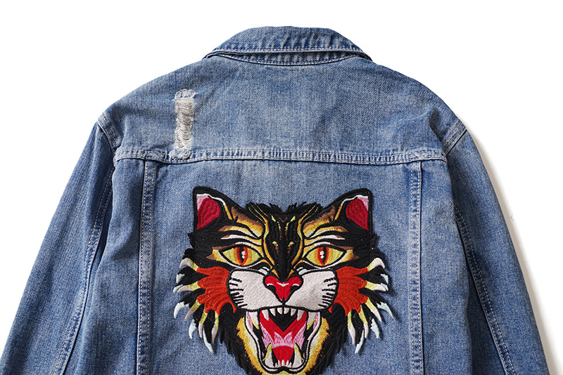 Marchio di abbigliamento maschile alla moda, giacca in denim con testa di gatto ricamata in modo squisito, camicia da uomo alla moda, stile Hong Kong, studente, coppia, strappata_voghion.com