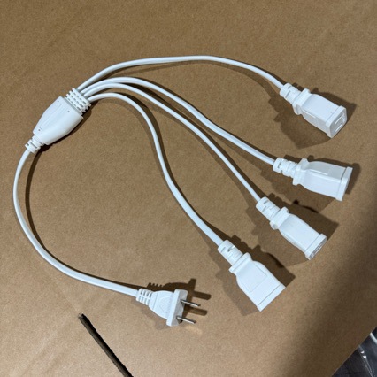 220V两脚母插头带线一分二多头母插一拖三拖四弱电工程电源线