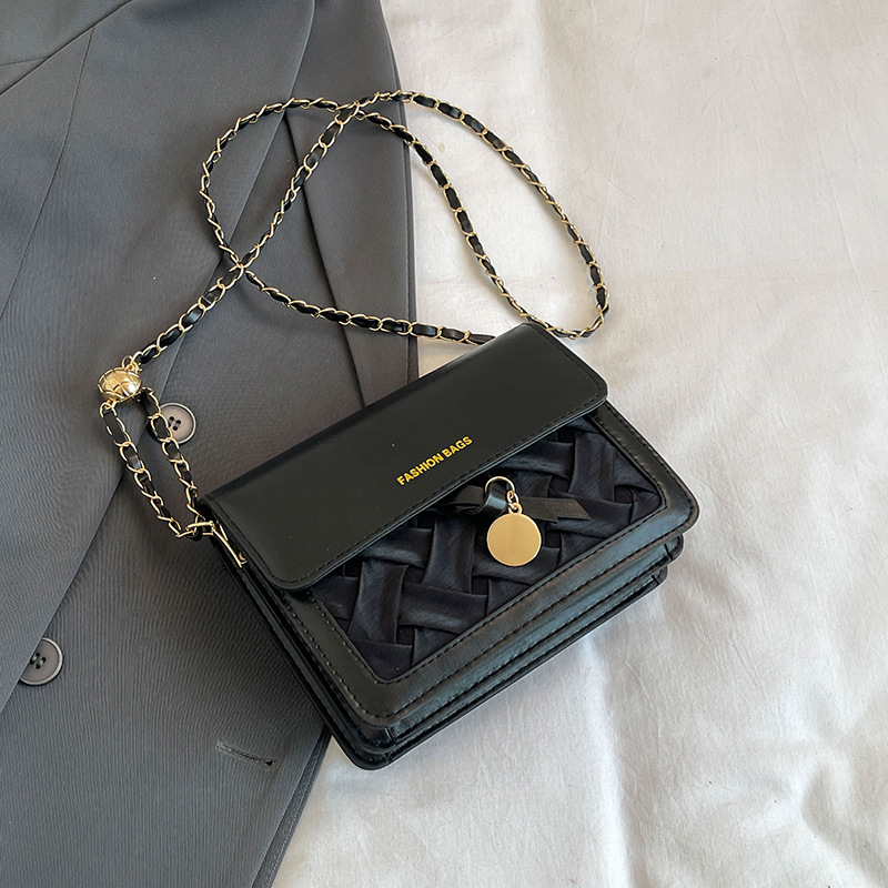 Verano super fuego bandolera pequeño bolso cuadrado rómbico bolso de cadena para damas 2024 nuevo bolso de hombro de alta gama de moda