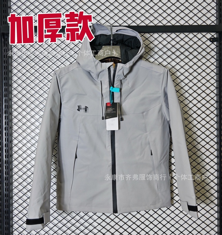 外国貿易向けアウトドア防風カップル用ジャケット、秋冬男女兼用登山ジッパー付き厚手ジャケット、防風防水|undefined
