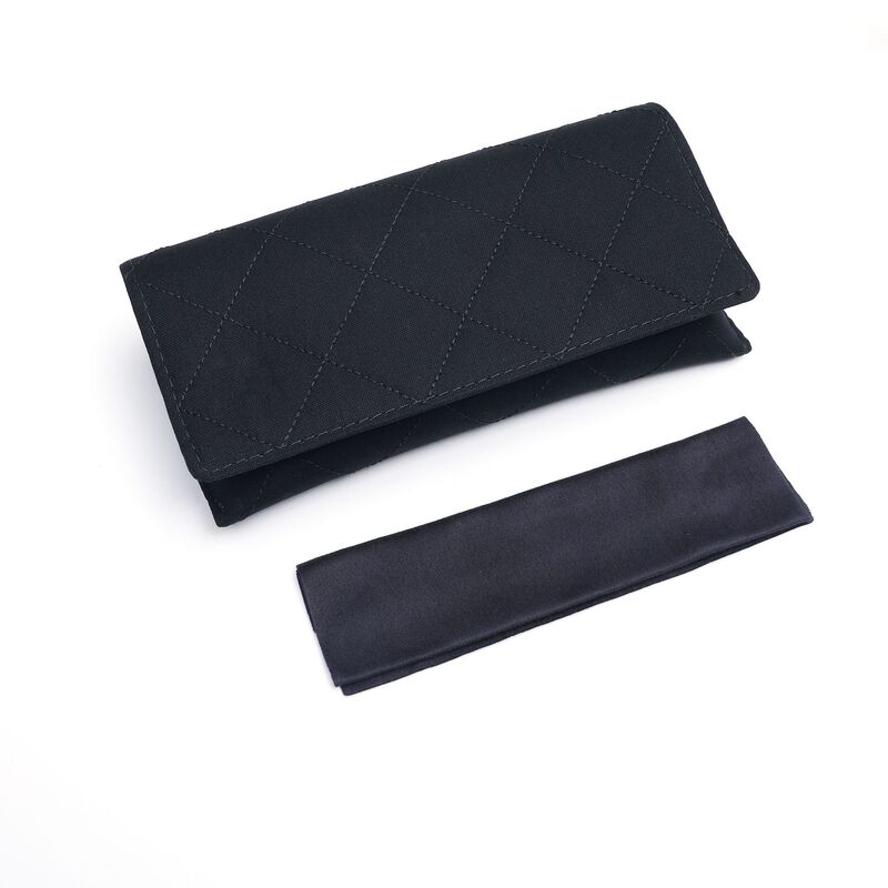 Trendy Original Chanel-Style Elegant Diamond-Patterned Soft Leather Eyeglass Case for Women, Large Sunglasses Storage Case