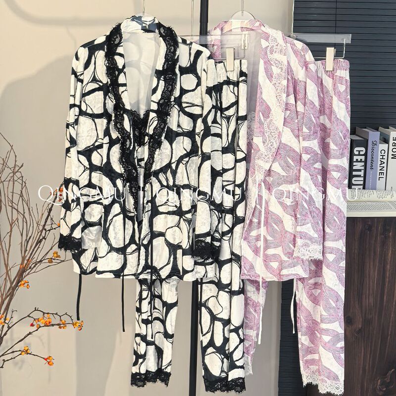 [Special Offer] Seven Colors Velvet Printed Women's Homewear Pajama Set with Long Sleeves and Long Pants, Three-Piece Winter Sleepwear
