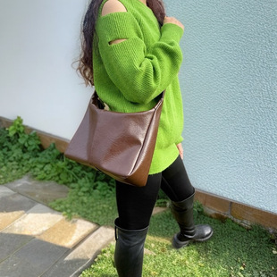 ���e�L���ذ��μ�б����͹Űٴ��n�����r��ŮʿҸ�°����|���s