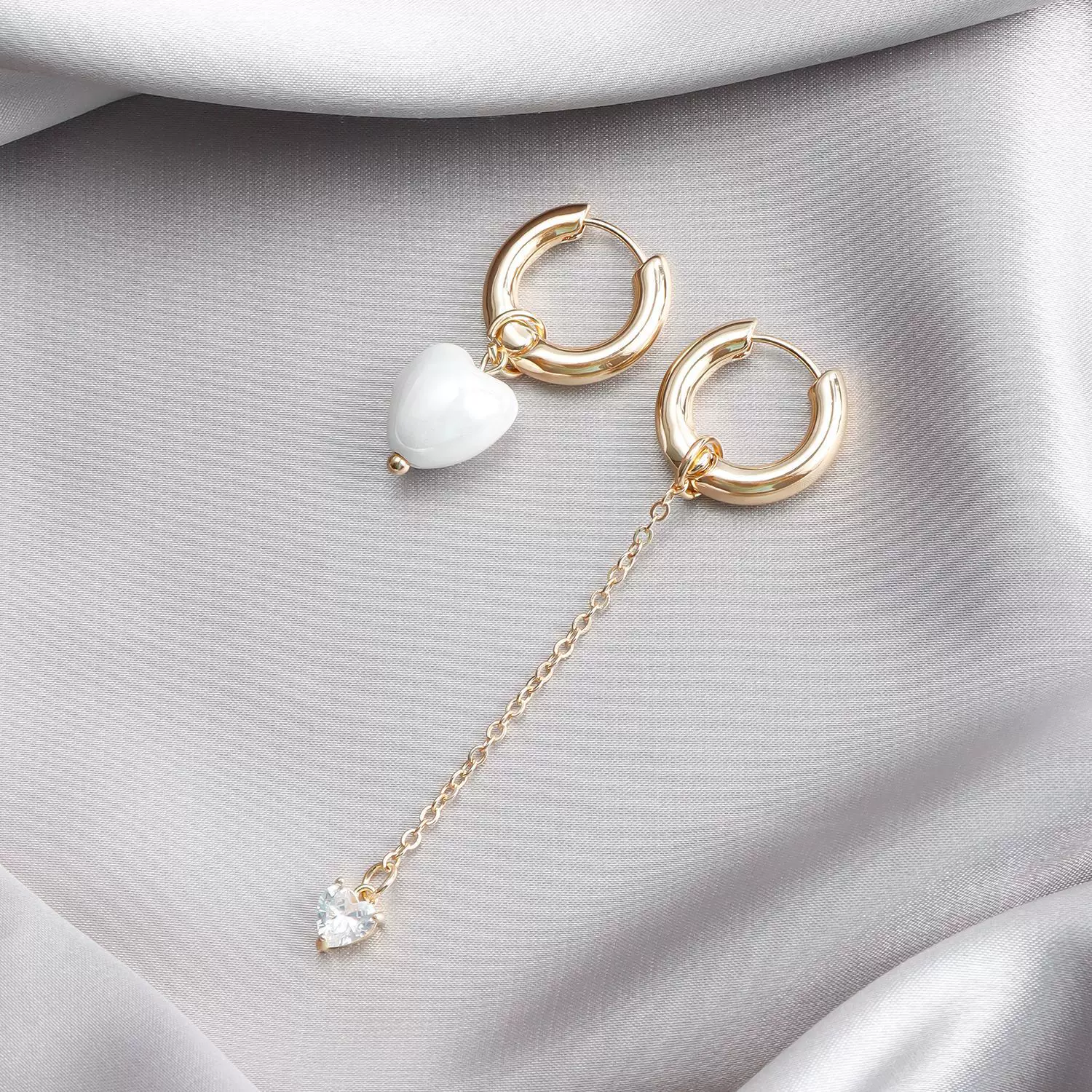 欧美流苏爱心耳环 时尚高级感桃心吊坠耳环 轻奢小众设计耳扣耳饰