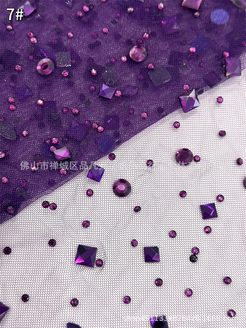 Diamante de forma especial multicolor, punto completo, venta al por mayor, vestido de tela de malla de diamantes calientes, vestido de fiesta de moda, tela