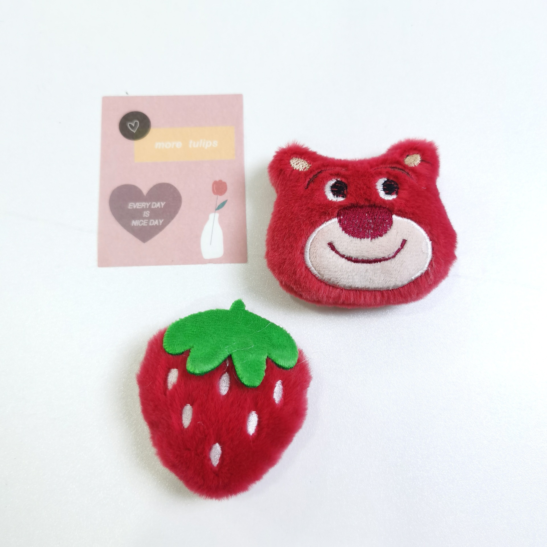 Red bear + strawberry (short velvet)
