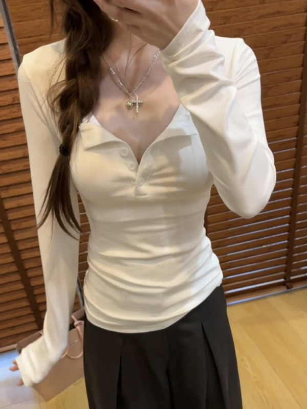 纯欲风设计感纽扣v领长袖t恤女早秋2025新款内搭修身甜辣正肩上衣|undefined