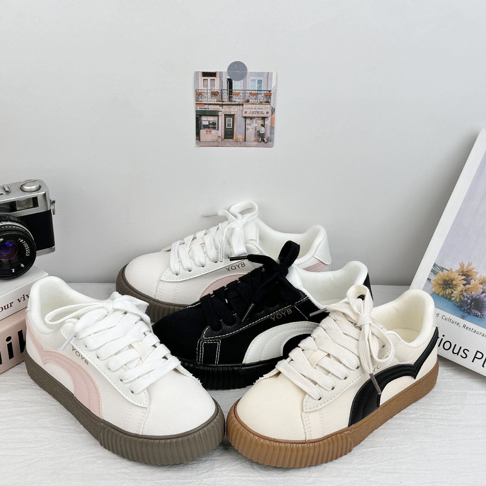 Zapatos de muffins para mujeres de verano de 2025 nuevos zapatos de skate casuales de moda chic