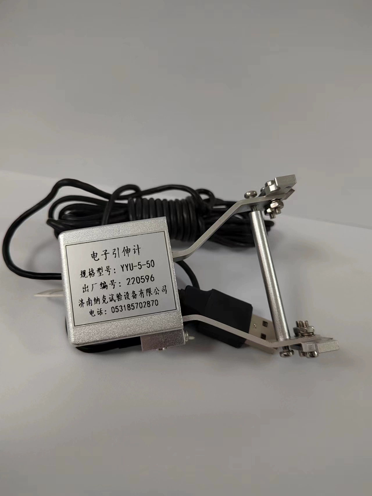 Электронный ретрактор используется для проверки производительности металлической динамической статической механики для измерения телескопов и телескопов на складе.