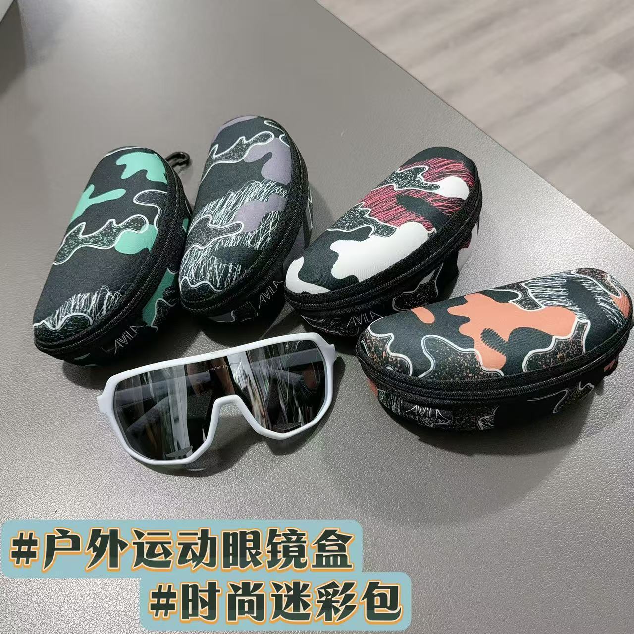 Nuevo estuche para gafas de moda con cadena antideslizante, adecuado para gafas de miopía, gafas de lectura, varios colores, incluye paño para gafas y varios colores de estuche para gafas.