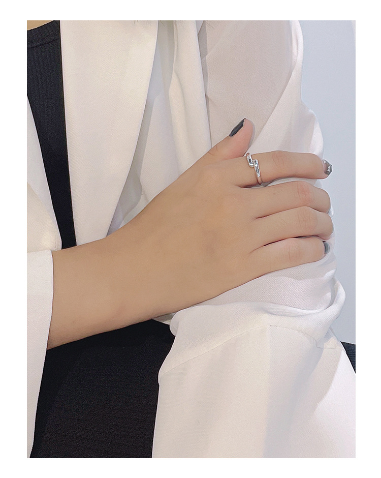 Korean S925 Silver Retro Simple Cross Interwoven Fashion Open Ring display picture 5