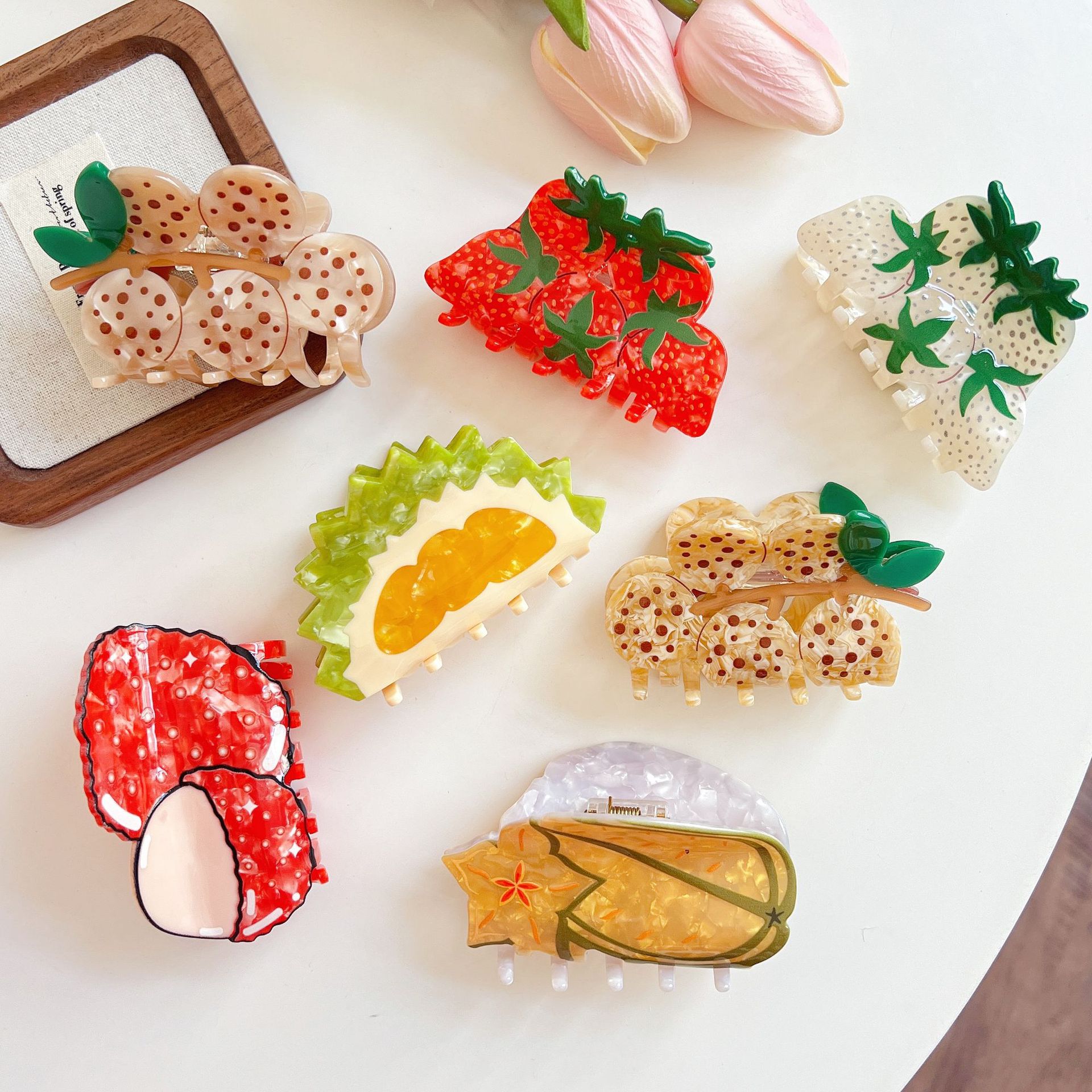 Daily, Shopping Occasion Acetic acid sheets Material Cute Women's Fruit Strawberry Acetic Acid Sheets Hair Claws