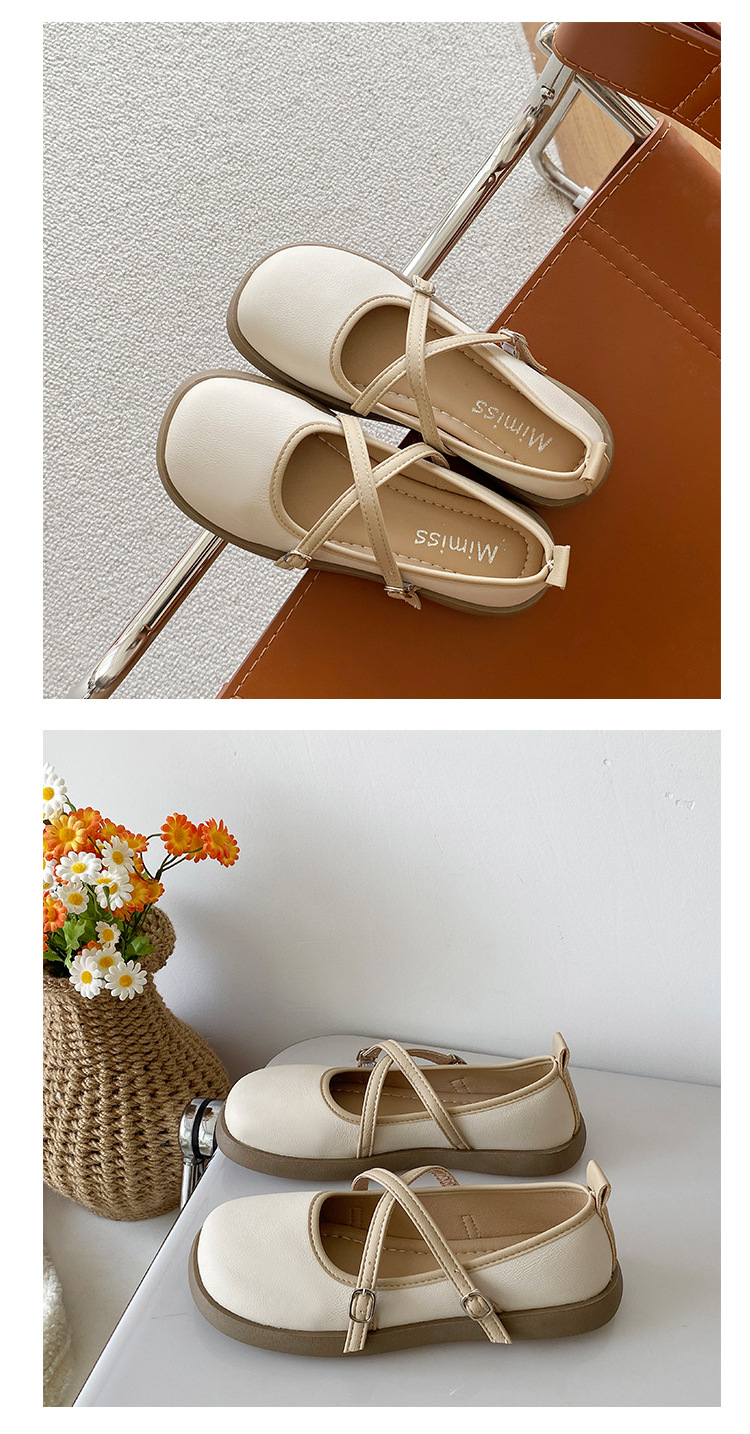Trendy Retro Flats
