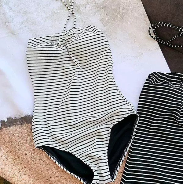 White stripe