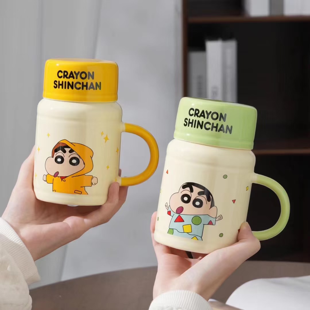 Lápiz pequeño nuevo alto valor facial taza de cerámica de gran capacidad con tapa de oficina taza de hervidor de agua regalo de cumpleaños creativo para niños