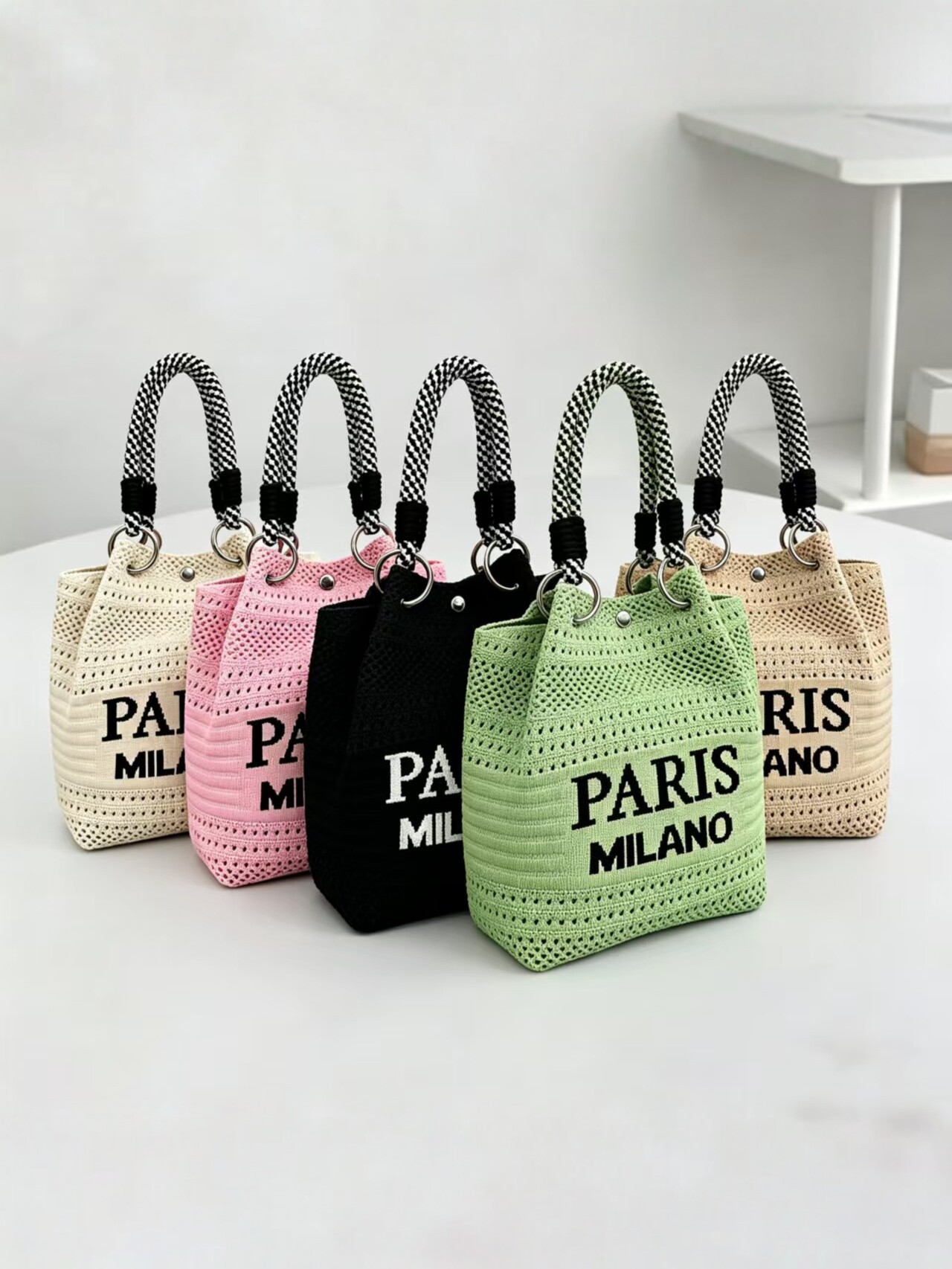 Qadın üçün toxunma çanta - kiçik kvadrat bucket model