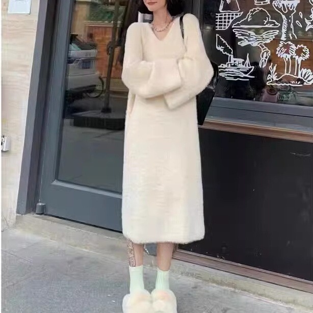 Imitation Mink Velvet V Neck Autumn and Winter Mid-Length Dress Pure Lust Style Loose Thickeneded Knitted Elegant Elegant Over-The-Knee Long Skirt Imitation Mink Velvet V Neck Autumn and Winter Mid-Length Dress Pure Lust Style Loose Thickeneded Knitted Elegant Elegant Over-The-Knee Long Skirt