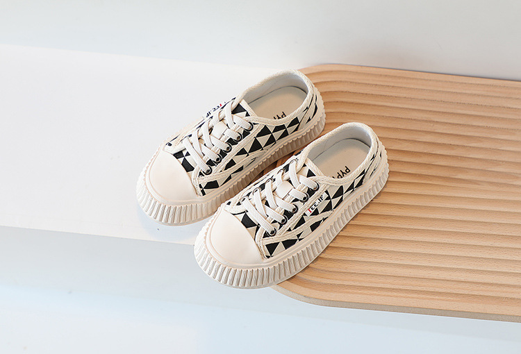 3368学生帆布板鞋中大童懒人透气单鞋