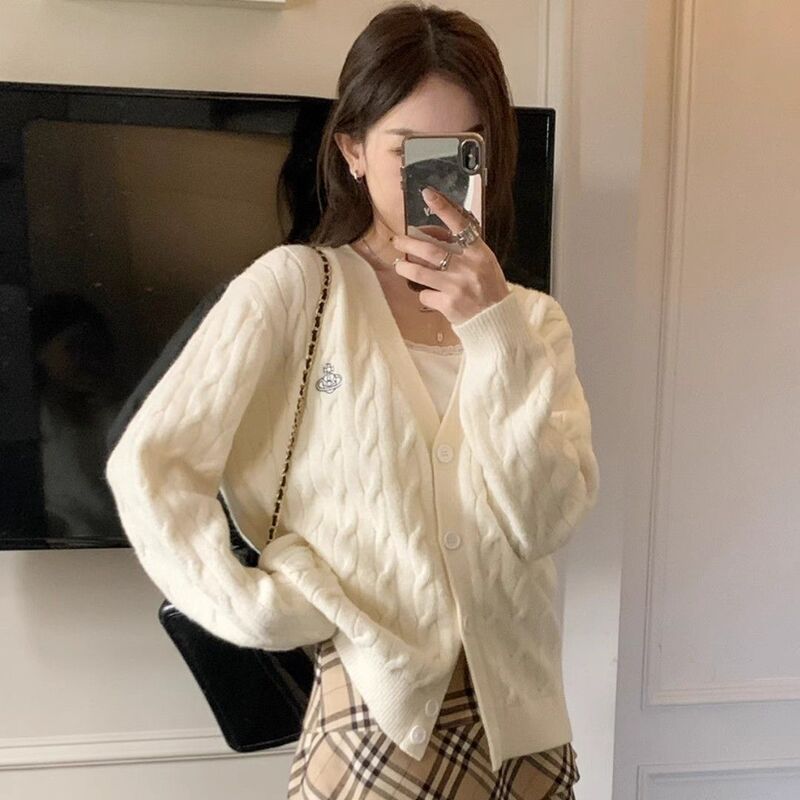 New Embroidered Collar Soft Twist Knitted Cardigan 2025 Autumn and Winter New High-End Lazy Loose Slim Sweater Jacket