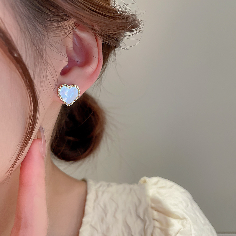 Copper Plated Plating Material Rhinestones Inlay Material 1 Pair Elegant Classic Style Geometric Heart Shape Bow Knot Inlay Metal Rhinestones Drop Earrings