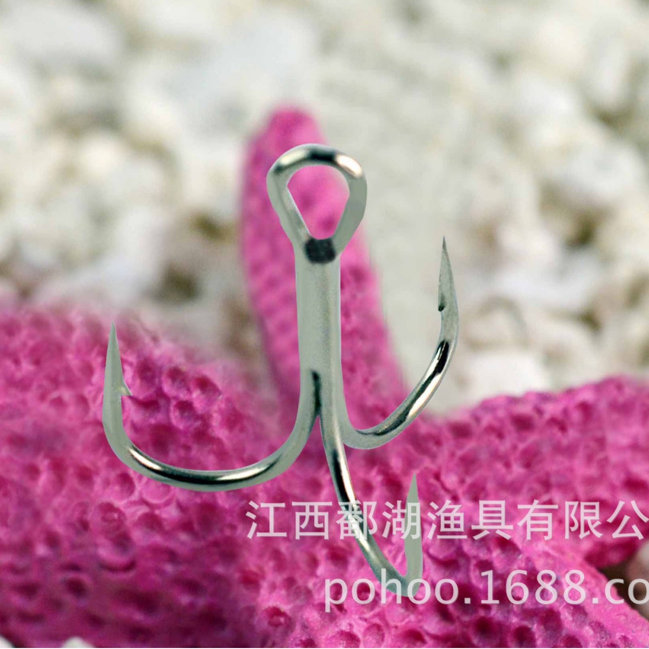 QIHU 1214 boutique de fondo oblicuo tres gancho de anclaje Super Blue anti-óxido negro níquel sanben Road Asiático gran gancho de anclaje cebo falso caliente Cebo suave