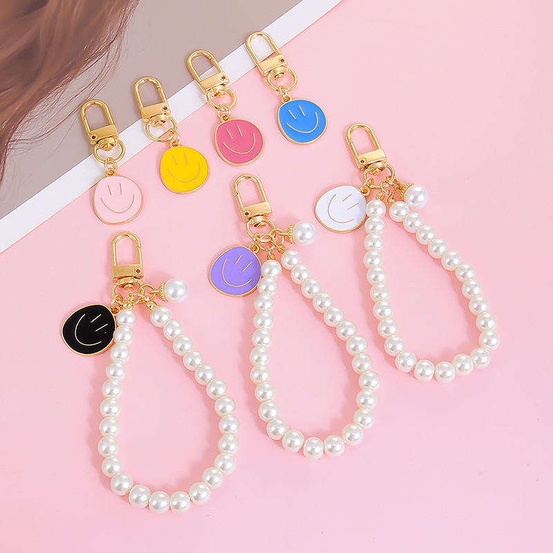 Cross-Border Hot-Selling Alloy Colorful Enamel Smiley Face Keychain Jewelry Decoration Pendant Accessories Wholesale Couple Style