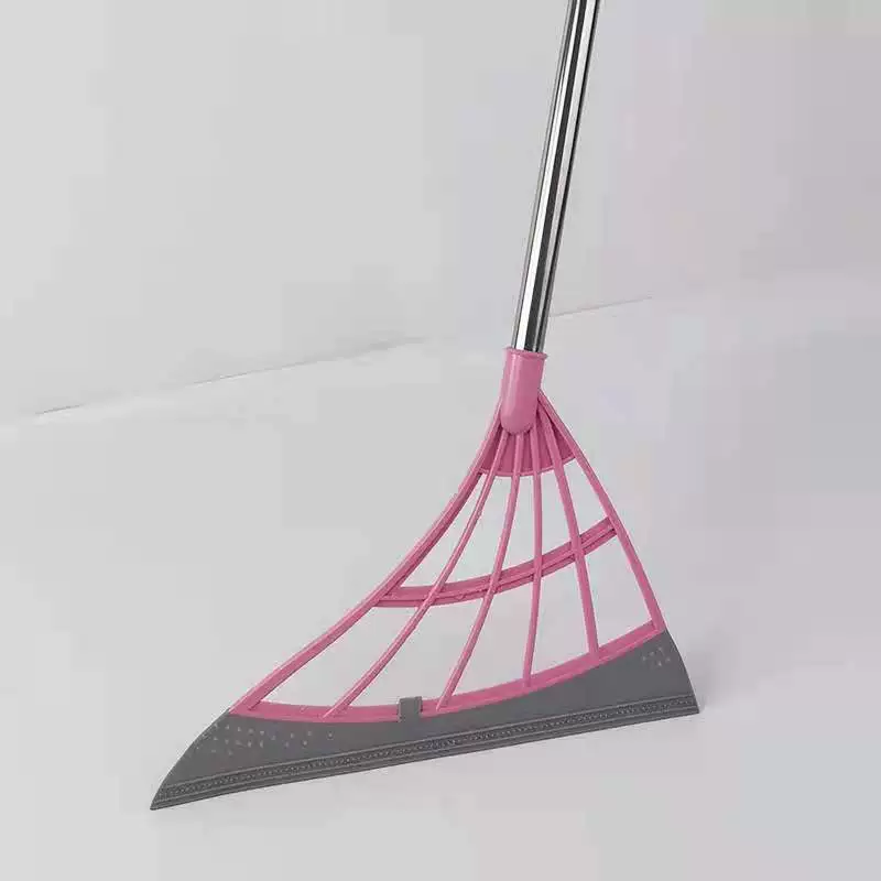 Производитель поставляет бытовые щетки для удаления пыли, которые не прилипают к волосам, силиконовые швабры для кухни и ванной, скребки для уборки.