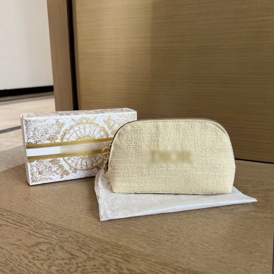 Counter Christmas Limited Gift Round Cake Cosmetic Box Gold Shells Cosmetic Bag Jewelry Storage Box