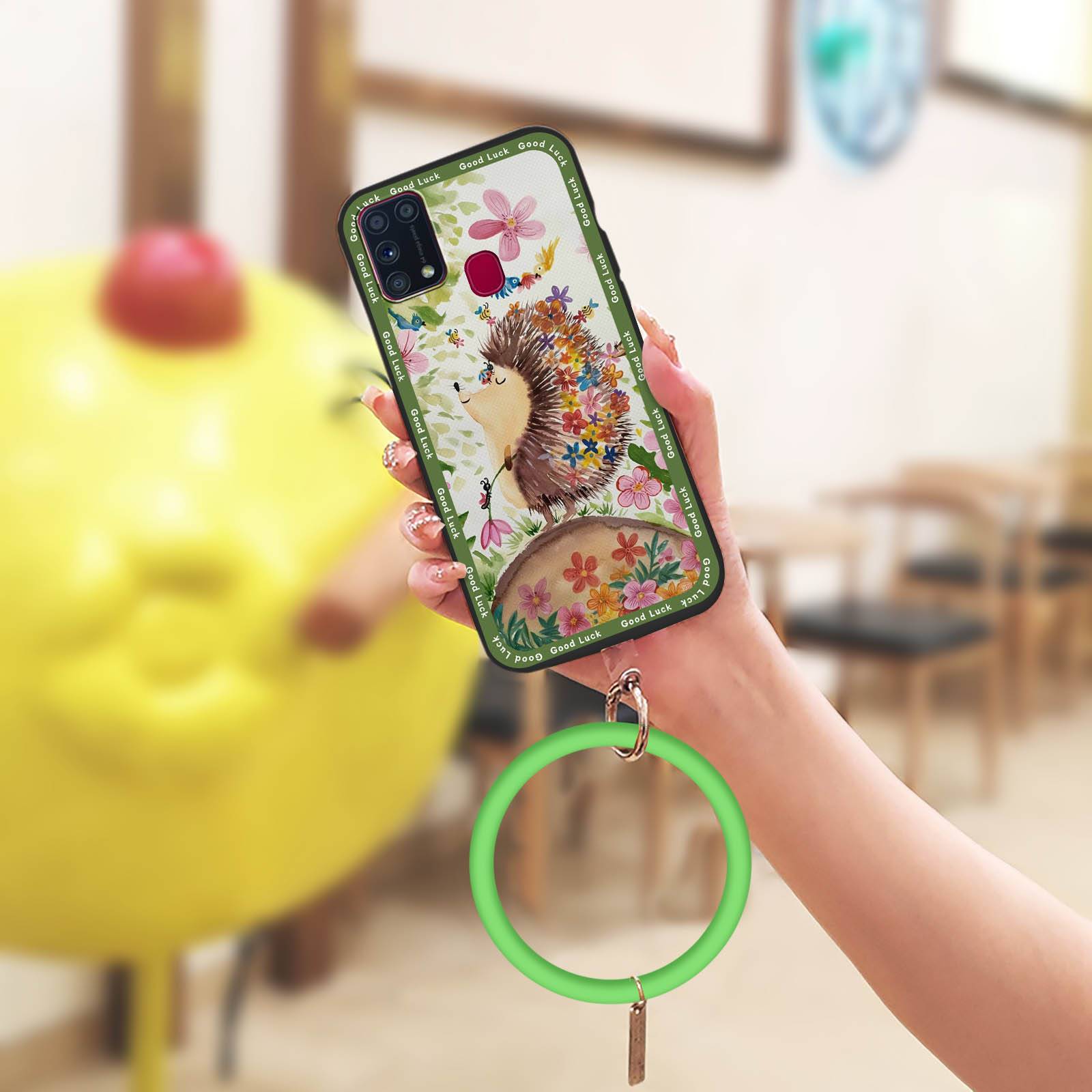 适用三星手机壳新款奢华趣味男女款挂手腕散热手环简约质感青春