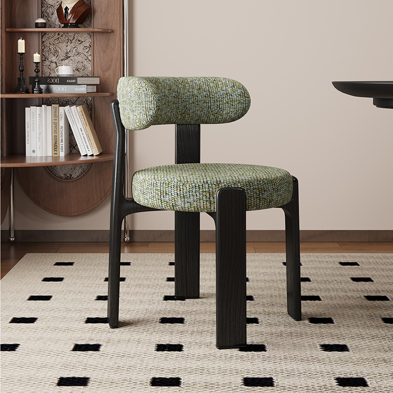 Sillas de comedor de madera sólida retrógrada francesa sillas de comedor de estilo medieval sillas de diseño de alta calidad sillas de respaldo nórdicas