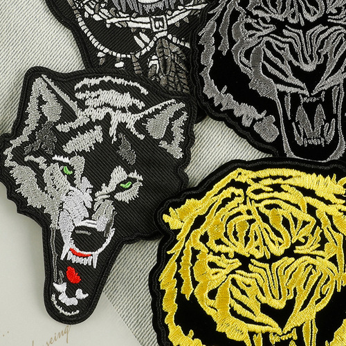 Strawberry computer animal tiger wolf fully embroidered patches shoe and hat box accessories computer embroidered patches clothing accessories cloth patches