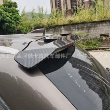 Suitable for Hatchback Rear Wing: Fixed wind wing