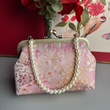 ��Ʒ���L�̽�б���֙C���͹����ð����y����ˇ�ֹ��ڽ���Y��Ů