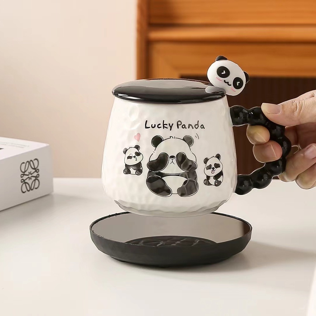 Creativo Panda cálido taza cálida encantadora taza de café de cerámica de oficina taza de agua de temperatura constante con cubierta taza de cápsula taza de personalidad