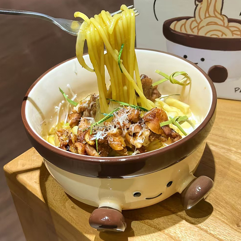 Pequeño libro rojo con los pies gordos tazón de cerámica pintado a mano bajo vidriado lindo tazón de fideos instantáneos de nicho tazón de ensalada de cerámica gorda