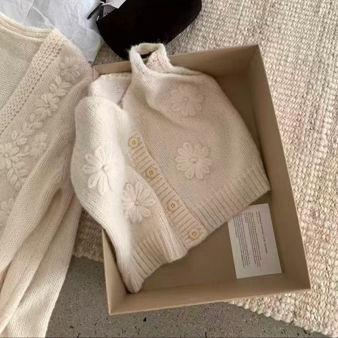 LS991556 手工鉤花針織紋理近照