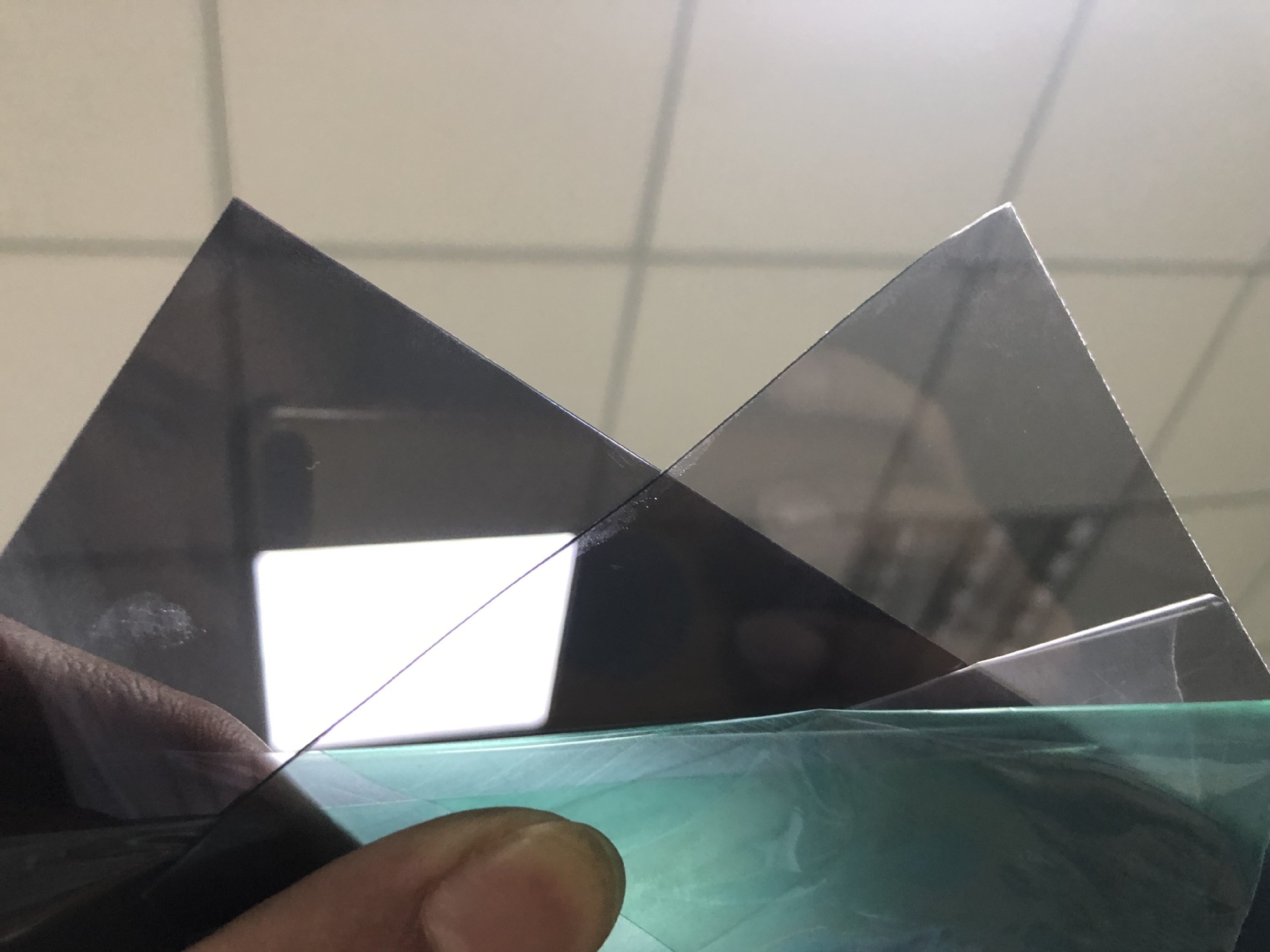 茶色光面透明PC双面加硬、规格厚度0.9mm*尺寸915mm*长1830m片料