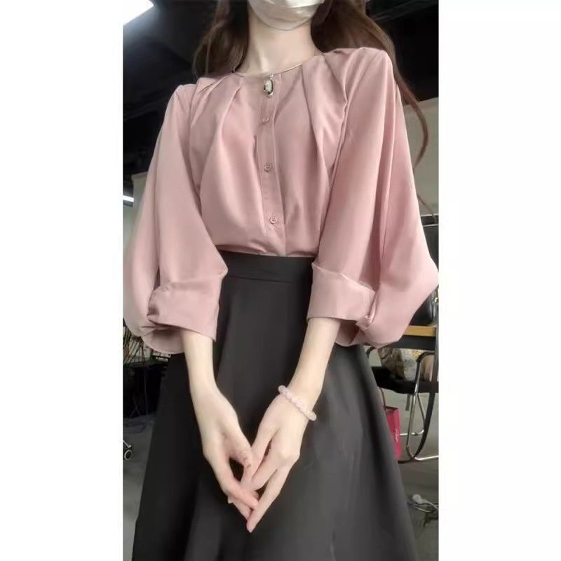 穿搭女秋季2025新款休闲简约半身裙通勤显瘦两件套小个子感赫本风|undefined