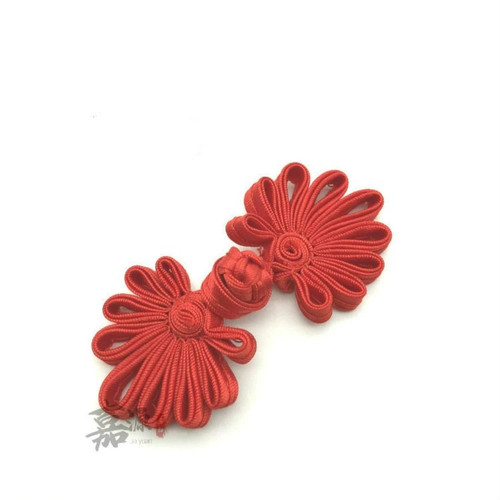 Chinese-style chrysanthemum handcrafted buttoned cheongsam top high-end gold-plated buttons ethnic-style wedding invitation children's Tang suit buttons accessories