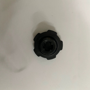 Car Fuel Tank Cap Engine Oil Cap 96940004 Chevrolet Lefeng New Sail Suitable for Oil Filler Cap