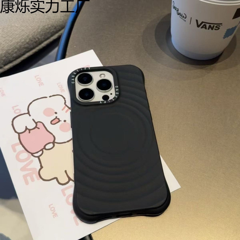 The New Wave-Shaped Shell Is Suitable for Apple Silicone Phone Cases, Couple Models, Anti-Fall, Cute, Durable, Solid Color, Attractive Phone Accessories The New Wave-Shaped Shell Is Suitable for Apple Silicone Phone Cases, Couple Models, Anti-Fall, Cute, Durable, Solid Color, Attractive Phone Accessories