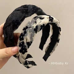滑り止め歯付き麻花お下げのカチューシャ女性夏高級感圧髪百合外出レトロフレンチ髪カチューシャ