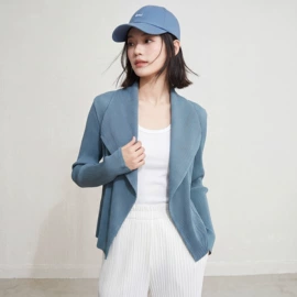 连衣裙;女式T恤;时尚休闲套装