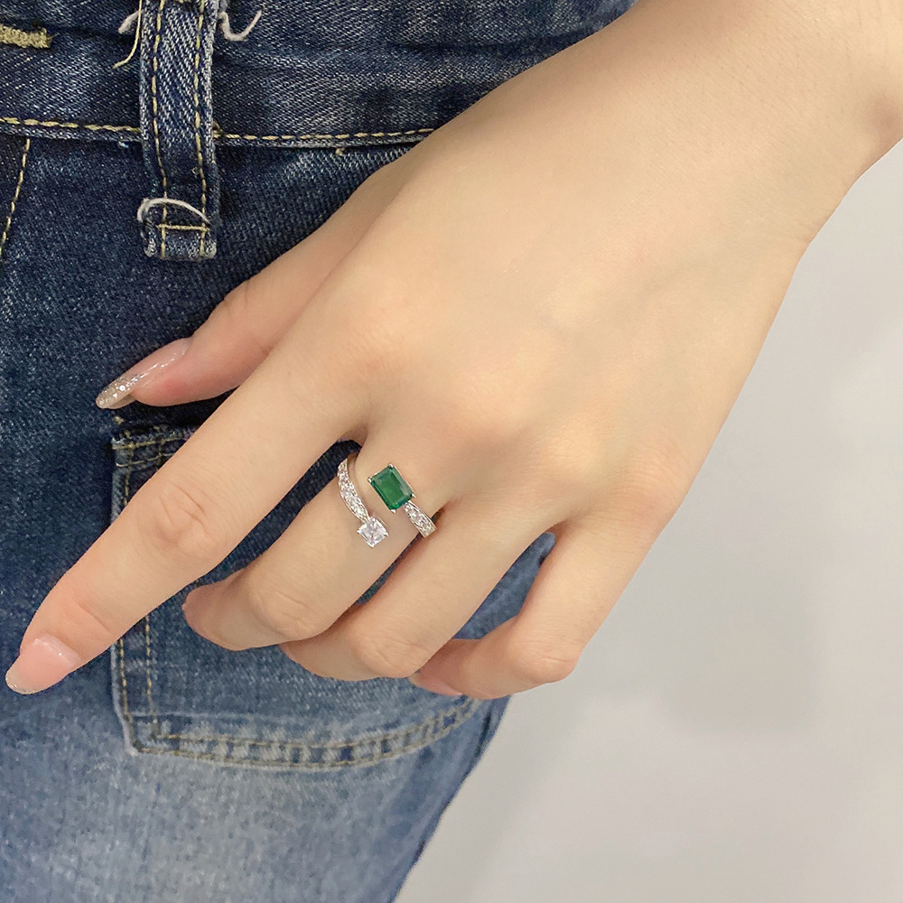 Retro Square Sterling Silver Inlaid Zircon Open Ring