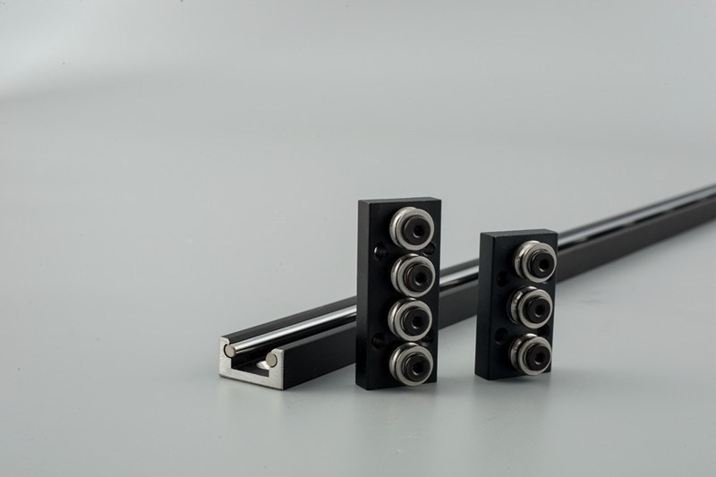 内置双轴心导轨SGR6 SGR8 内置双轴芯直线导轨导轨滑块